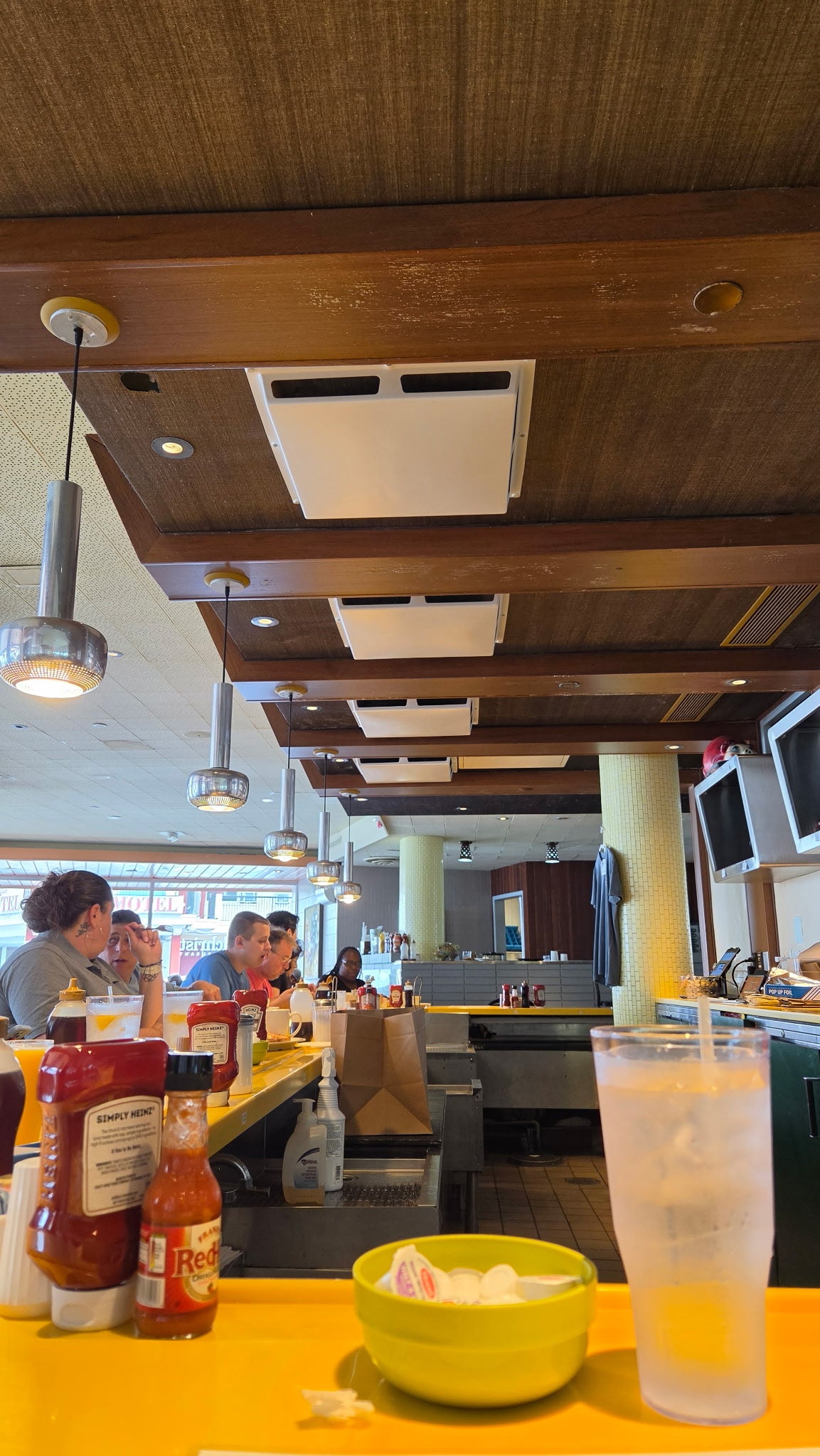AIR DEFLECTOR VENT COVER (1-WAY AIRFLOW)